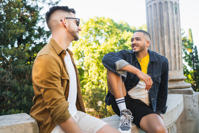 82 People Admit They Became Affair Partners, And Their Reasons Are All Over The Place 82 People Admit They Became Affair Partners, And Their Reasons Are All Over The Place