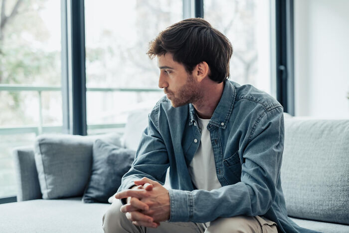 82 People Admit They Became Affair Partners, And Their Reasons Are All Over The Place 82 People Admit They Became Affair Partners, And Their Reasons Are All Over The Place