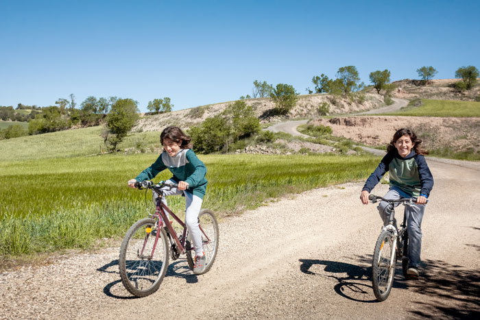 Entitled Mom “Childproofs” Private Mountain Bike Trail For Her Kid, Vanishes When Owner Mentions Cops Entitled Mom “Childproofs” Private Mountain Bike Trail For Her Kid, Vanishes When Owner Mentions Cops