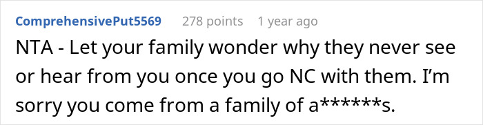 Parents Celebrate Their Twins But Overlook 17YO, Say He’s Manipulating Them When He Needs Attention Parents Celebrate Their Twins But Overlook 17YO, Say He’s Manipulating Them When He Needs Attention