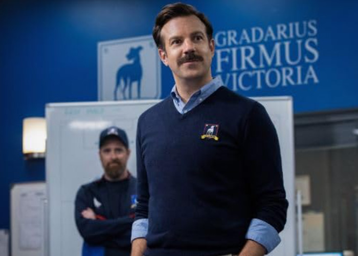 Lithuanian Soccer Team Finds Brilliant Way To Promote Women’s Sports By Inviting Jason Sudeikis To Coach Them Lithuanian Soccer Team Finds Brilliant Way To Promote Women’s Sports By Inviting Jason Sudeikis To Coach Them