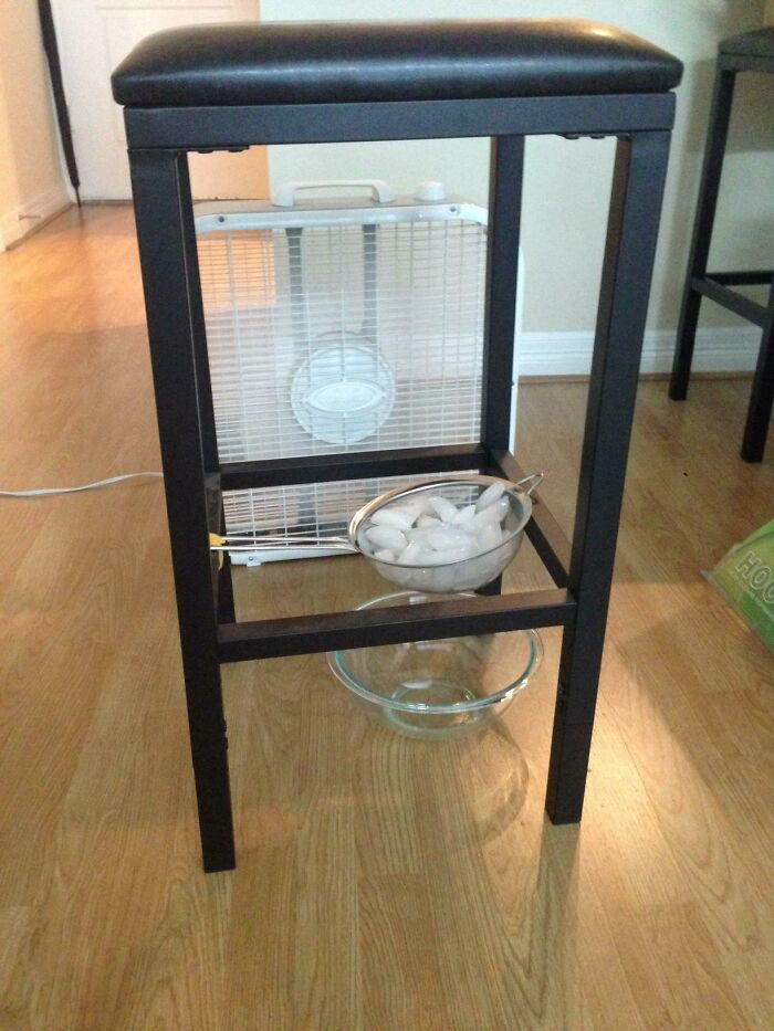 99 Hilariously Bad Examples Of DIY To Scroll Through Before You Attempt To Fix That Thing Yourself