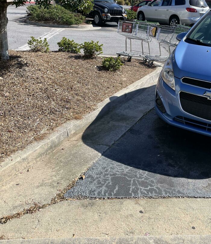 “I Hate This”: 80 Times A Mildly Infuriating Obstacle Got In The Way Of A Perfectly Good Day “I Hate This”: 80 Times A Mildly Infuriating Obstacle Got In The Way Of A Perfectly Good Day