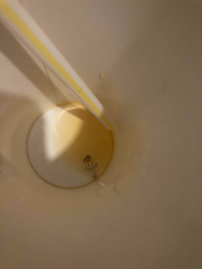“I Hate This”: 80 Times A Mildly Infuriating Obstacle Got In The Way Of A Perfectly Good Day “I Hate This”: 80 Times A Mildly Infuriating Obstacle Got In The Way Of A Perfectly Good Day