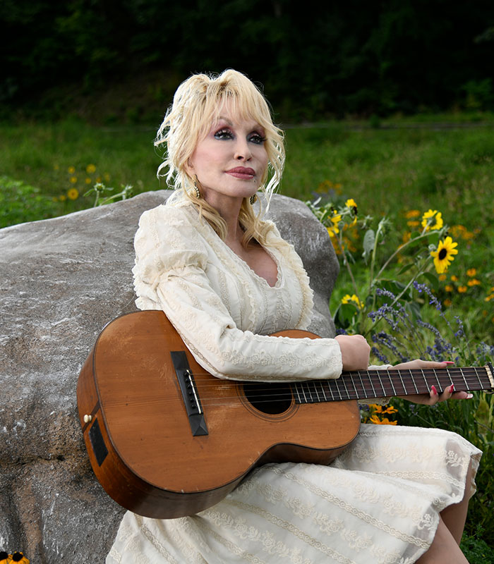 After Dolly Parton’s Passing, Her Funeral Song Choice Resurfaces—And There’s A Powerful Story Behind It After Dolly Parton’s Passing, Her Funeral Song Choice Resurfaces—And There’s A Powerful Story Behind It