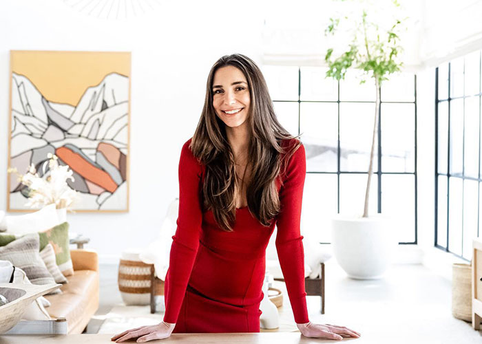 Dating Coach Reveals The Unexpected Hobby That’s Sabotaging Single Men’s Chances With Women