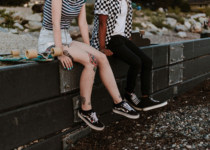 Dating Coach Reveals The Unexpected Hobby That’s Sabotaging Single Men’s Chances With Women