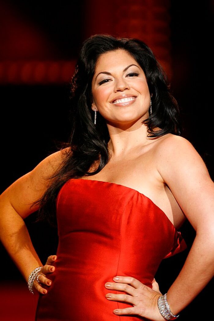 Sara Ramirez: Bio And Career Highlights Sara Ramirez: Bio And Career Highlights