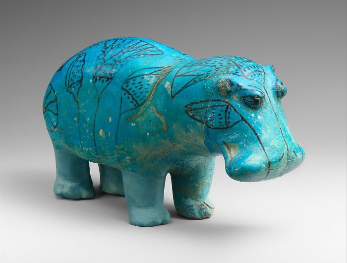 Expert Breaks Down The 20 Historical Artifacts That Survived Against The Odds