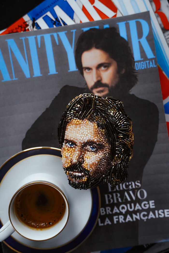 From Michael Jackson To Golden Globes Brooches: 40 Incredible Beaded Creations By Tiffany Pisani From Michael Jackson To Golden Globes Brooches: 40 Incredible Beaded Creations By Tiffany Pisani