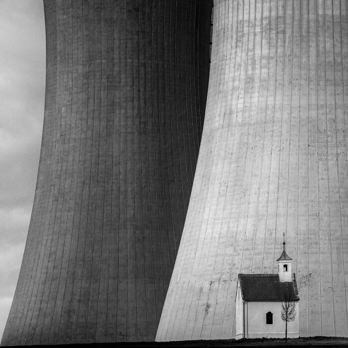 These Captivating Photos Reveal New Perspectives At The Minimalist Photography Awards 2026 (34 Pics) These Captivating Photos Reveal New Perspectives At The Minimalist Photography Awards 2026 (34 Pics)