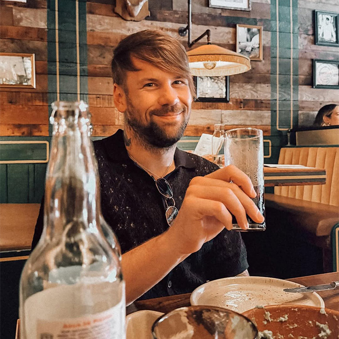 Rock Star Emerges Unrecognizable After Coming Out As Gay Despite 14-Year Marriage