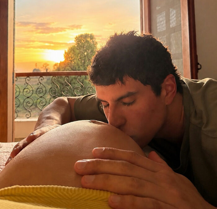 Pregnant Influencer Shows Off Luxurious Maternity Suite Provided By Billionaire Baby’s Dad, It Backfires
