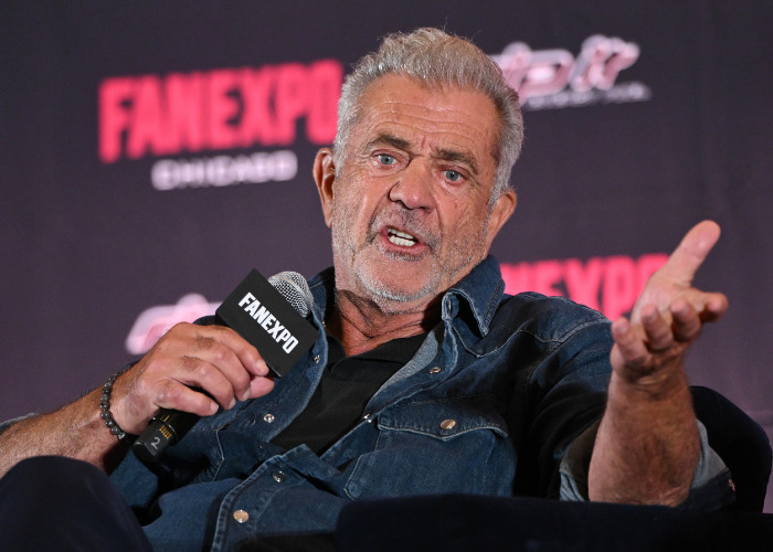 Mel Gibson Breaks Silence After Facing Furious Backlash For “Mocking” Deaf Interpreter At Fan Expo