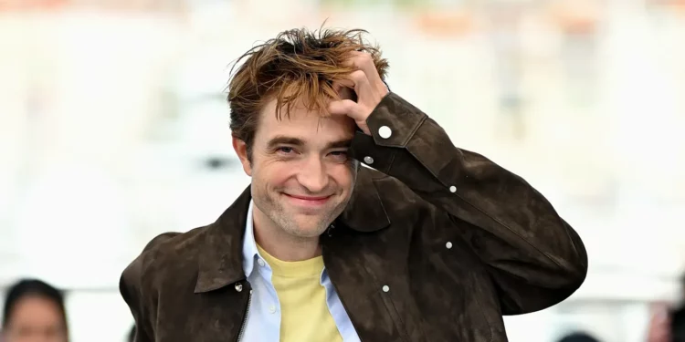 Actor Robert Pattinson Actor Robert Pattinson