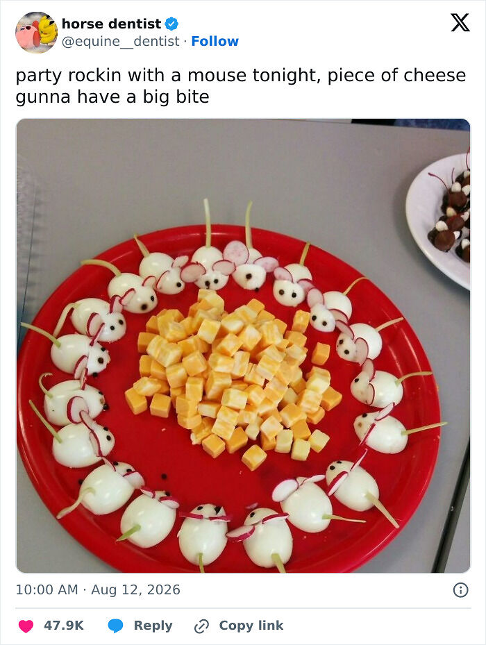The Summer Is Ending But These 73 Funny Tweets Are Here To Keep Up The Good Mood (August Edition) The Summer Is Ending But These 73 Funny Tweets Are Here To Keep Up The Good Mood (August Edition)
