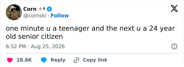 The Summer Is Ending But These 73 Funny Tweets Are Here To Keep Up The Good Mood (August Edition) The Summer Is Ending But These 73 Funny Tweets Are Here To Keep Up The Good Mood (August Edition)