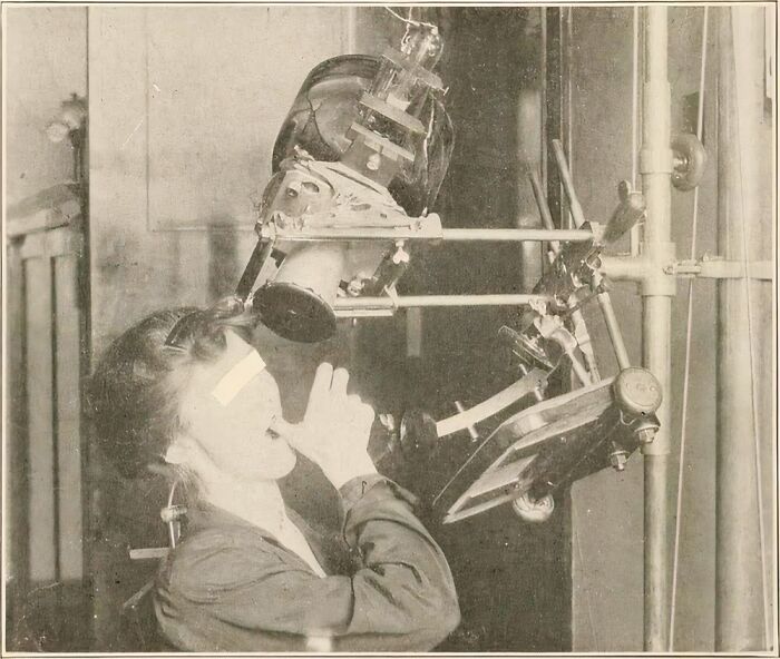 28 Terrifying Methods And Tools That Doctors Used In The Past To Treat Patients