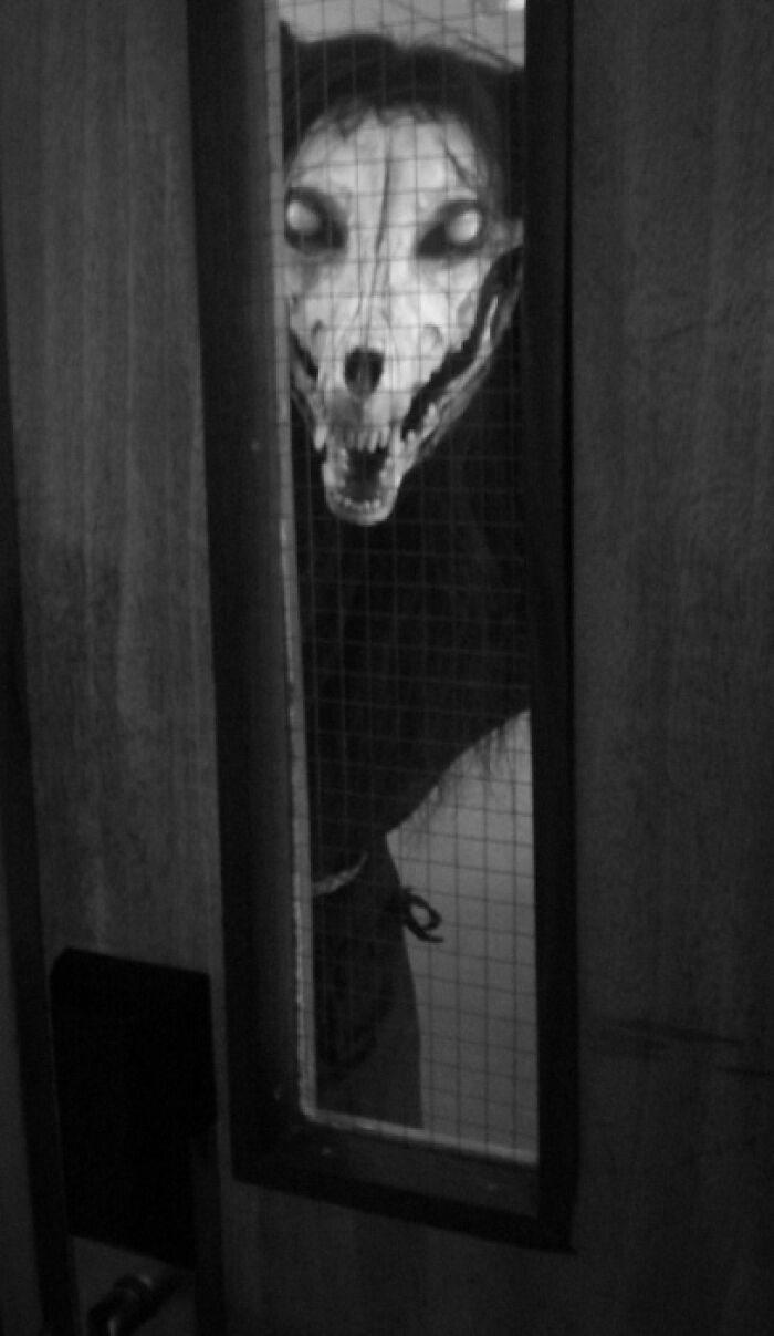 57 Unsettling Photos And Pictures That Made People Regret Having Eyes 57 Unsettling Photos And Pictures That Made People Regret Having Eyes