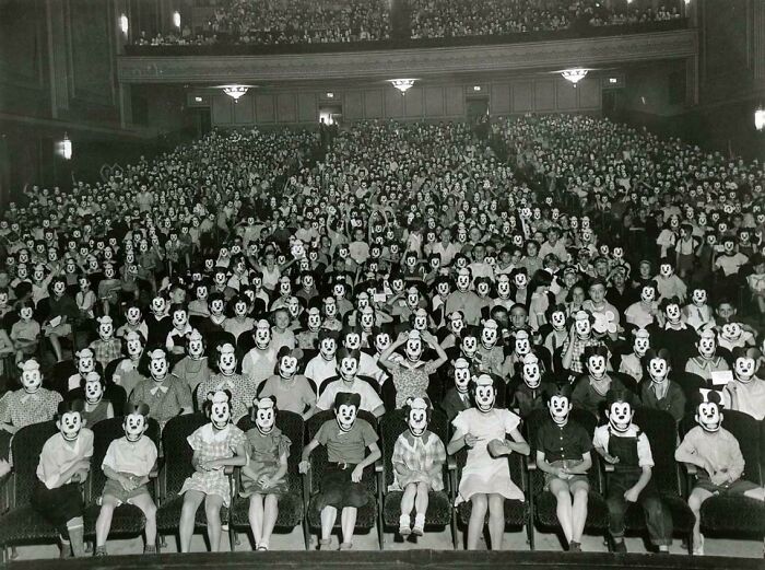 57 Unsettling Photos And Pictures That Made People Regret Having Eyes 57 Unsettling Photos And Pictures That Made People Regret Having Eyes