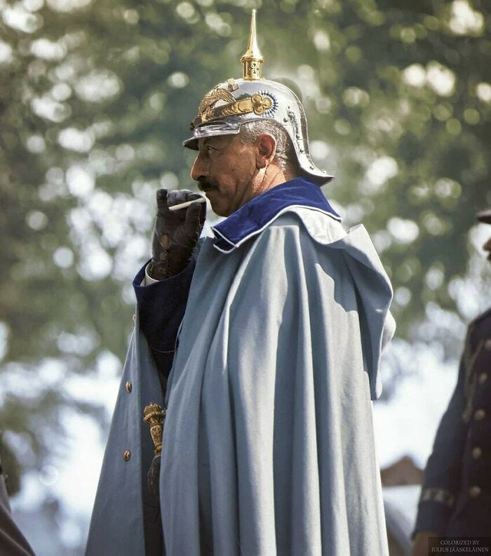 110 Moments Nearly Lost To History That Everyone Should See