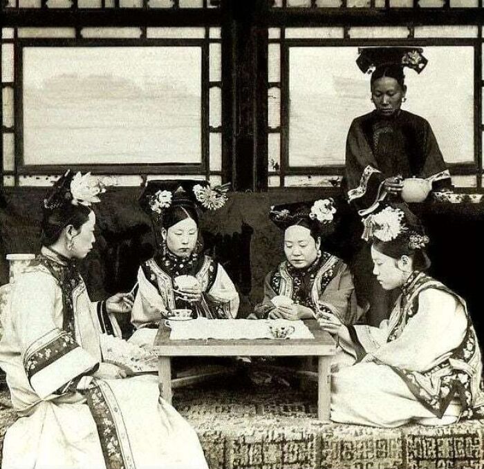 110 Moments Nearly Lost To History That Everyone Should See