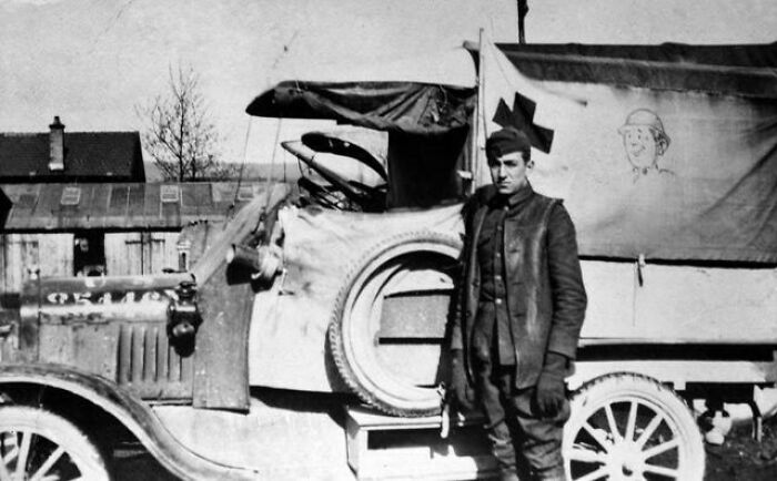 110 Moments Nearly Lost To History That Everyone Should See