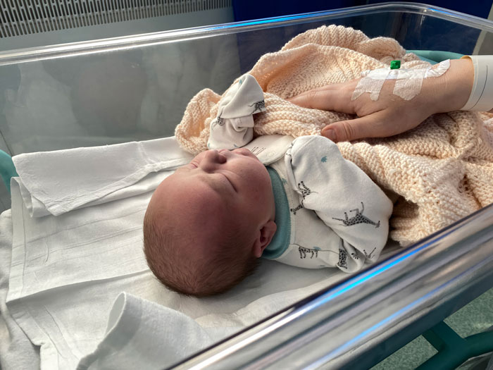 Mom Thinks Her Newborn Smells Like Pancakes, Shocked When Doctors Reveal The Terrifying Reason Why Mom Thinks Her Newborn Smells Like Pancakes, Shocked When Doctors Reveal The Terrifying Reason Why