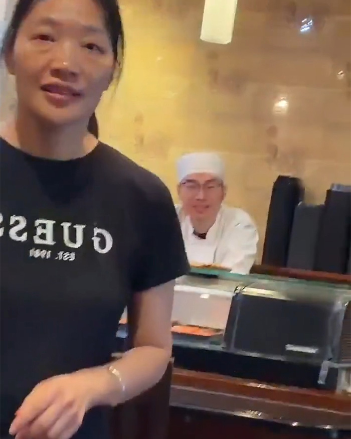 Trans Woman Leaving Japanese Restaurant Without Paying Because Staff Made Her Feel “Uncomfortable” Prompts Cultural Debate Trans Woman Leaving Japanese Restaurant Without Paying Because Staff Made Her Feel “Uncomfortable” Prompts Cultural Debate