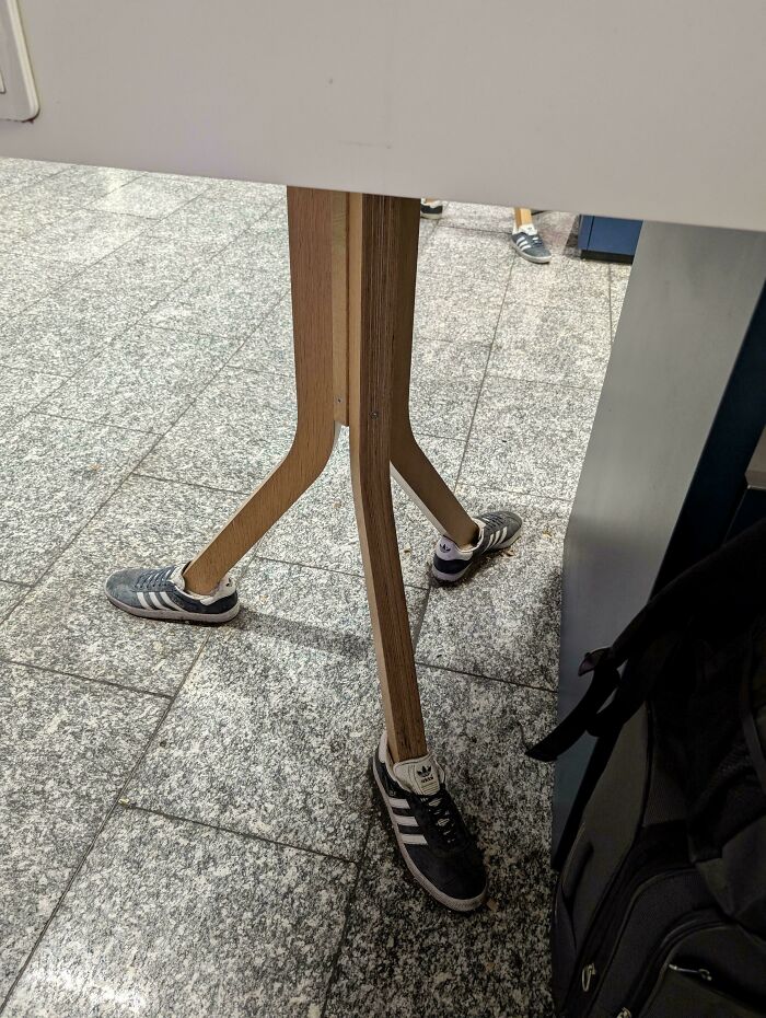56 Hilarious And Weird Things Spotted At Airports That Nobody Could Have Prepared For 56 Hilarious And Weird Things Spotted At Airports That Nobody Could Have Prepared For