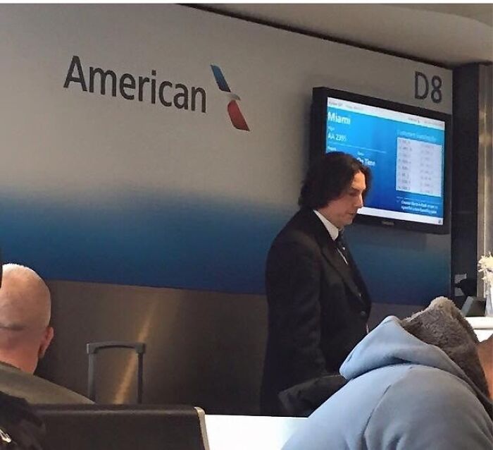 56 Hilarious And Weird Things Spotted At Airports That Nobody Could Have Prepared For 56 Hilarious And Weird Things Spotted At Airports That Nobody Could Have Prepared For