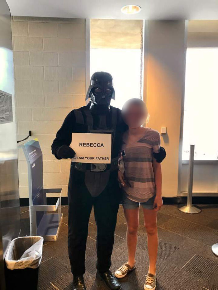 56 Hilarious And Weird Things Spotted At Airports That Nobody Could Have Prepared For 56 Hilarious And Weird Things Spotted At Airports That Nobody Could Have Prepared For