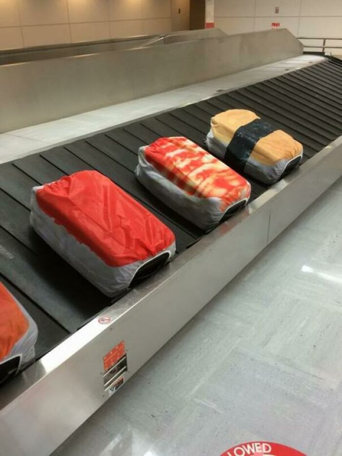 56 Hilarious And Weird Things Spotted At Airports That Nobody Could Have Prepared For 56 Hilarious And Weird Things Spotted At Airports That Nobody Could Have Prepared For