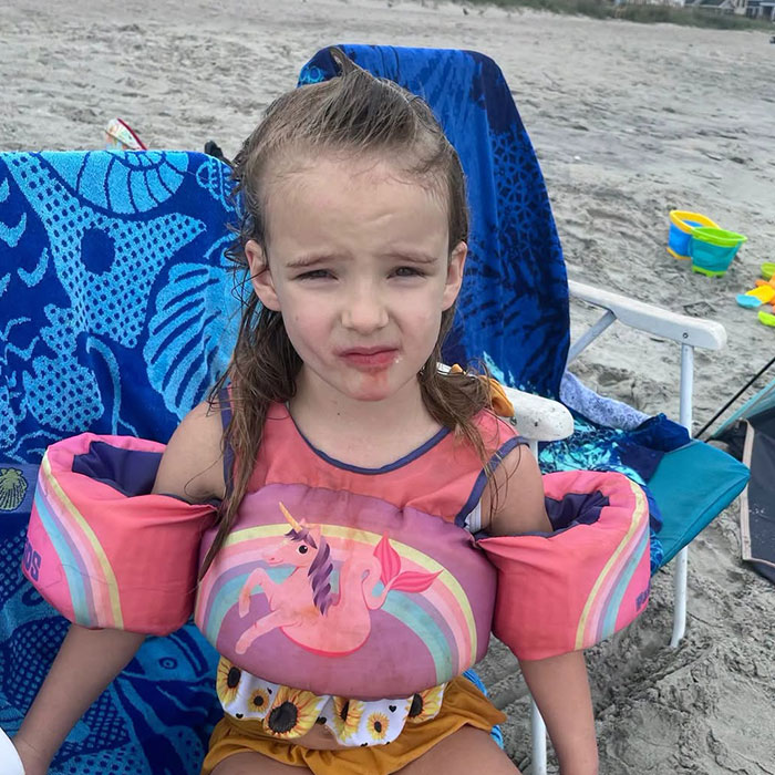 Saylor Hayes’ Parents, 70 And 31, Charged After 5YO Is Found Lifeless, As Disturbing New Details Emerge Saylor Hayes’ Parents, 70 And 31, Charged After 5YO Is Found Lifeless, As Disturbing New Details Emerge