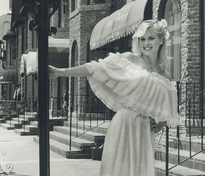 Hollywood Called Her ‘The Next Beauty Goddess’ — Months Later, The Man Who Built Her Career Took Her Life Hollywood Called Her ‘The Next Beauty Goddess’ — Months Later, The Man Who Built Her Career Took Her Life