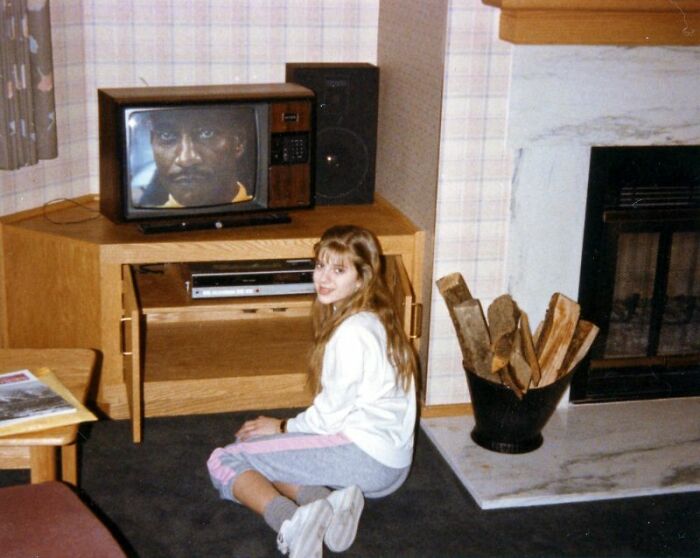 92 Retro Tech Photos That Capture The ’80s In All Their Glorious Weirdness 92 Retro Tech Photos That Capture The ’80s In All Their Glorious Weirdness