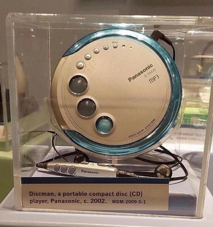 92 Retro Tech Photos That Capture The ’80s In All Their Glorious Weirdness 92 Retro Tech Photos That Capture The ’80s In All Their Glorious Weirdness
