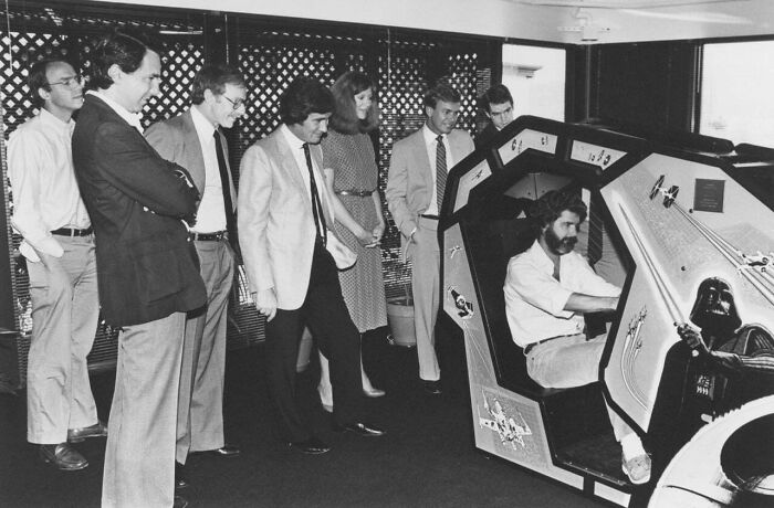 92 Retro Tech Photos That Capture The ’80s In All Their Glorious Weirdness 92 Retro Tech Photos That Capture The ’80s In All Their Glorious Weirdness