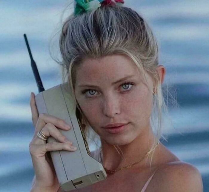 92 Retro Tech Photos That Capture The ’80s In All Their Glorious Weirdness 92 Retro Tech Photos That Capture The ’80s In All Their Glorious Weirdness