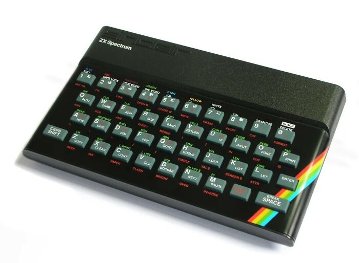 92 Retro Tech Photos That Capture The ’80s In All Their Glorious Weirdness 92 Retro Tech Photos That Capture The ’80s In All Their Glorious Weirdness