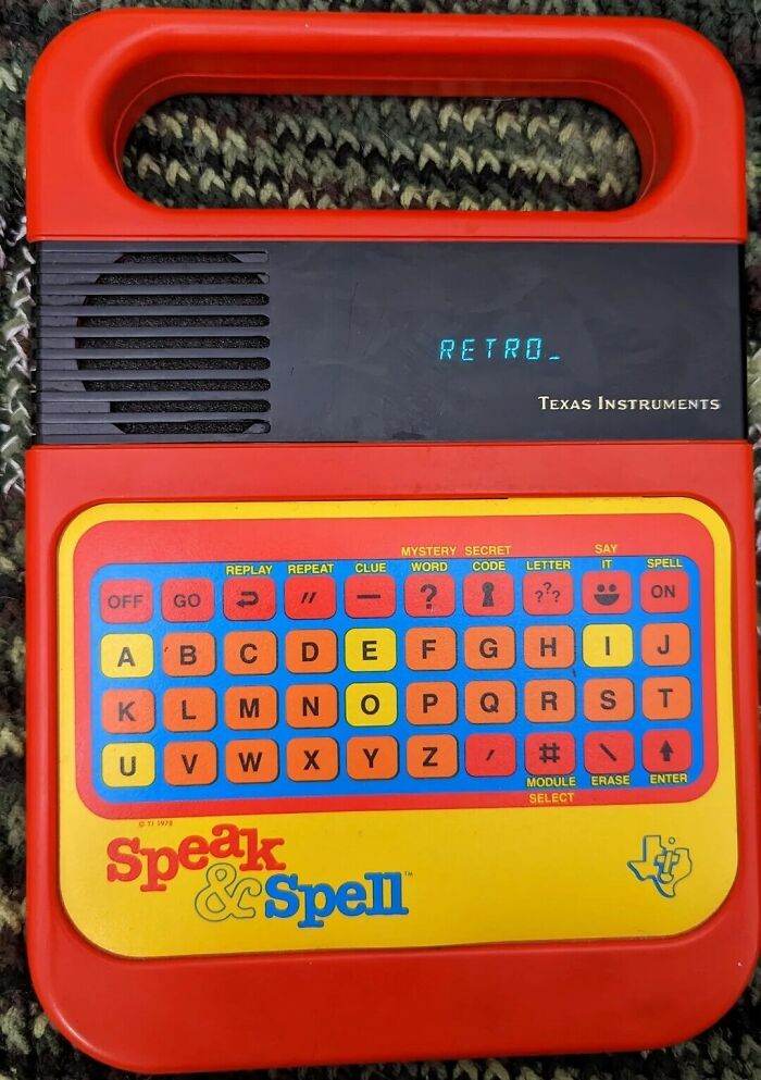 92 Retro Tech Photos That Capture The ’80s In All Their Glorious Weirdness 92 Retro Tech Photos That Capture The ’80s In All Their Glorious Weirdness