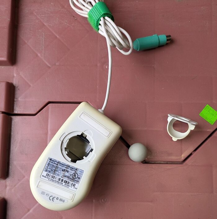 92 Retro Tech Photos That Capture The ’80s In All Their Glorious Weirdness 92 Retro Tech Photos That Capture The ’80s In All Their Glorious Weirdness