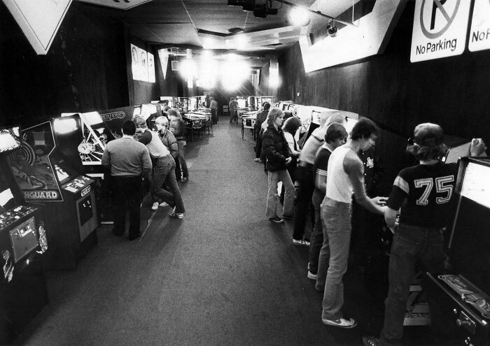 92 Retro Tech Photos That Capture The ’80s In All Their Glorious Weirdness 92 Retro Tech Photos That Capture The ’80s In All Their Glorious Weirdness