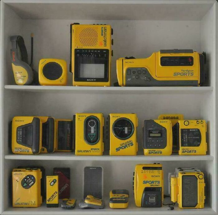 92 Retro Tech Photos That Capture The ’80s In All Their Glorious Weirdness 92 Retro Tech Photos That Capture The ’80s In All Their Glorious Weirdness