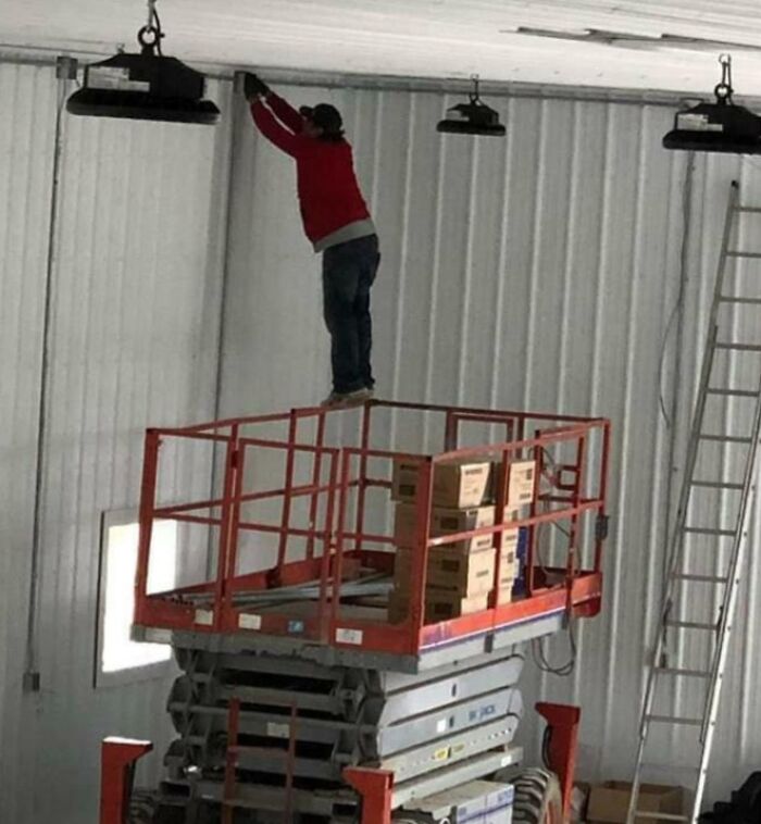 The World Is Getting Crazier Every Day And These 59 Photos Are Evidence The World Is Getting Crazier Every Day And These 59 Photos Are Evidence