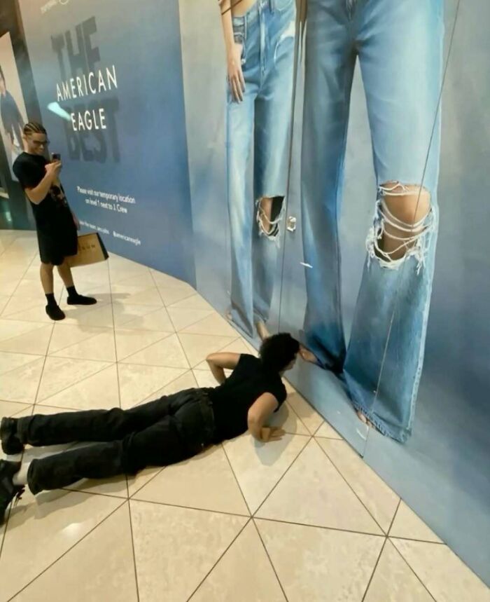 The World Is Getting Crazier Every Day And These 59 Photos Are Evidence The World Is Getting Crazier Every Day And These 59 Photos Are Evidence