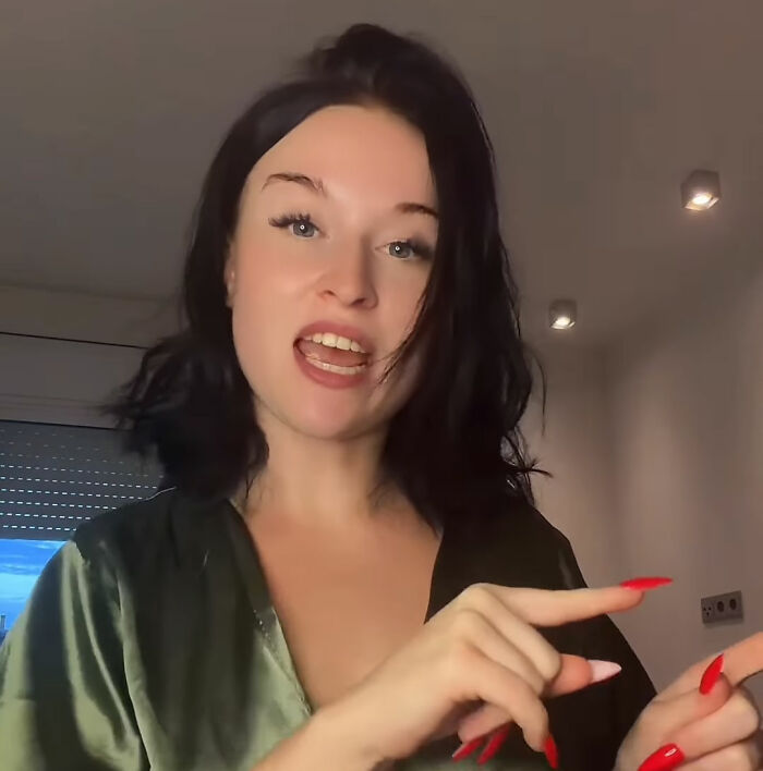 ‘Red Bikini Girl’ Turns Heads Again With New Content After Joining Adult Platform, Earning Exorbitant Amount