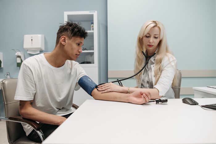 62 Doctors Expose Things Patients Routinely Lie To Them About, Even Though They Can Usually Tell