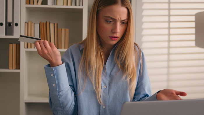 Woman Refuses To Bail Out Bro After He Squanders Their Parents&rsquo; Inheritance, SIL Blames Her For It