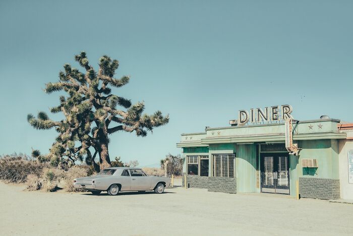 This Photographer Explores The Rusty And Dusty Remnants Of A Bygone American West (29 Pics) This Photographer Explores The Rusty And Dusty Remnants Of A Bygone American West (29 Pics)